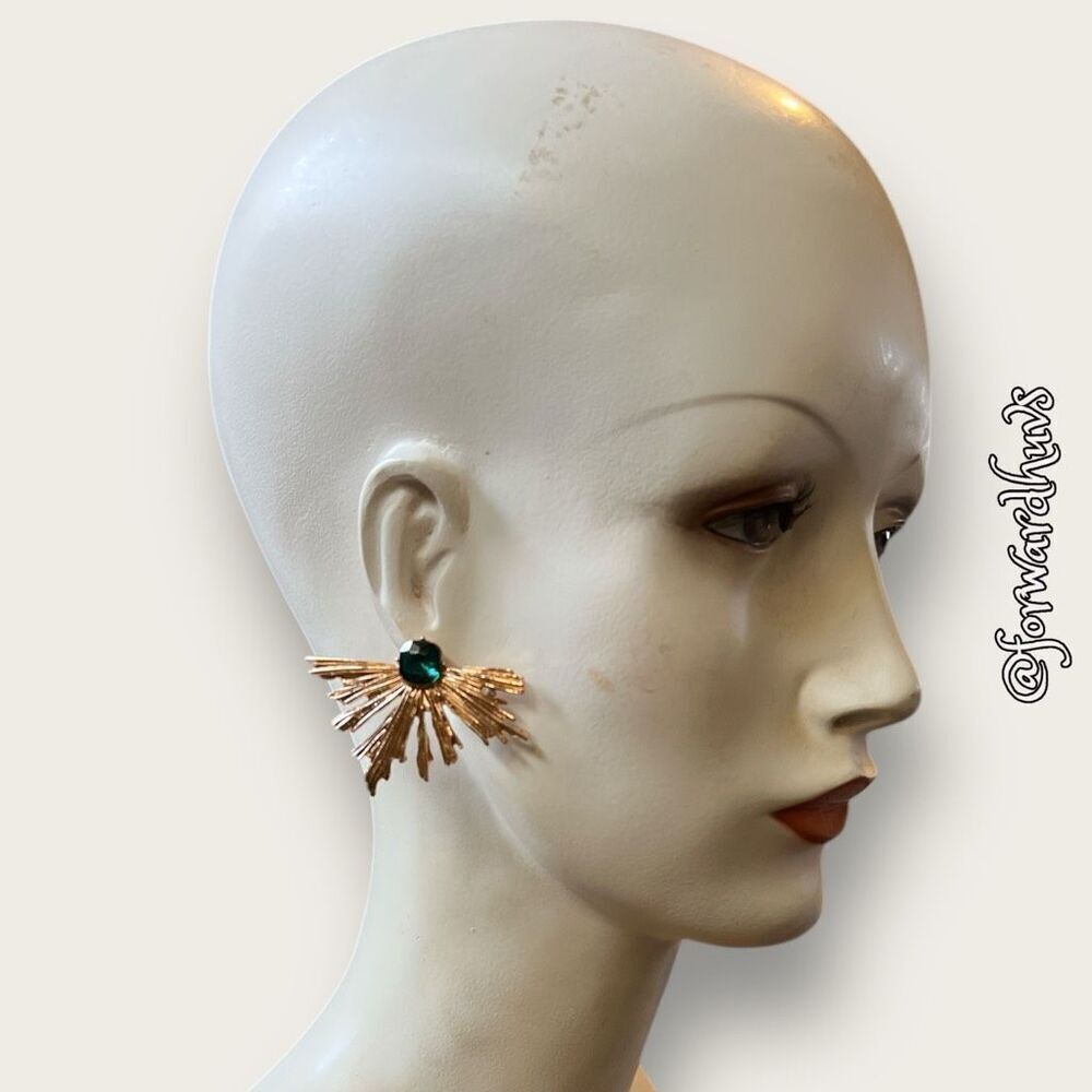Large Gold Tone Abstract Starburst Earrings With Green Rhinestone